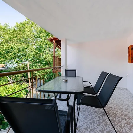 Casa De Alex Апартаменты Mikros Prinos